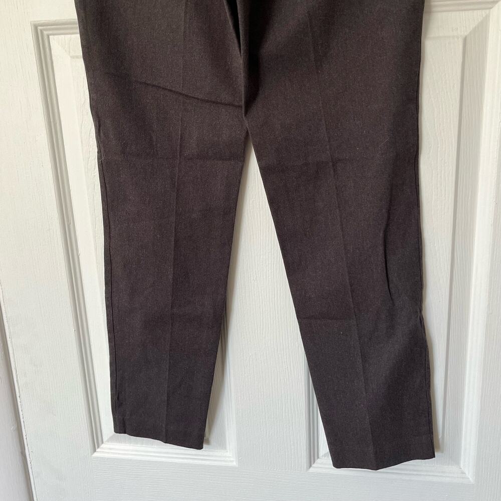 Old Navy Pixie Mid-Rise Cropped Pants - Size 4 - Picture 4 of 6